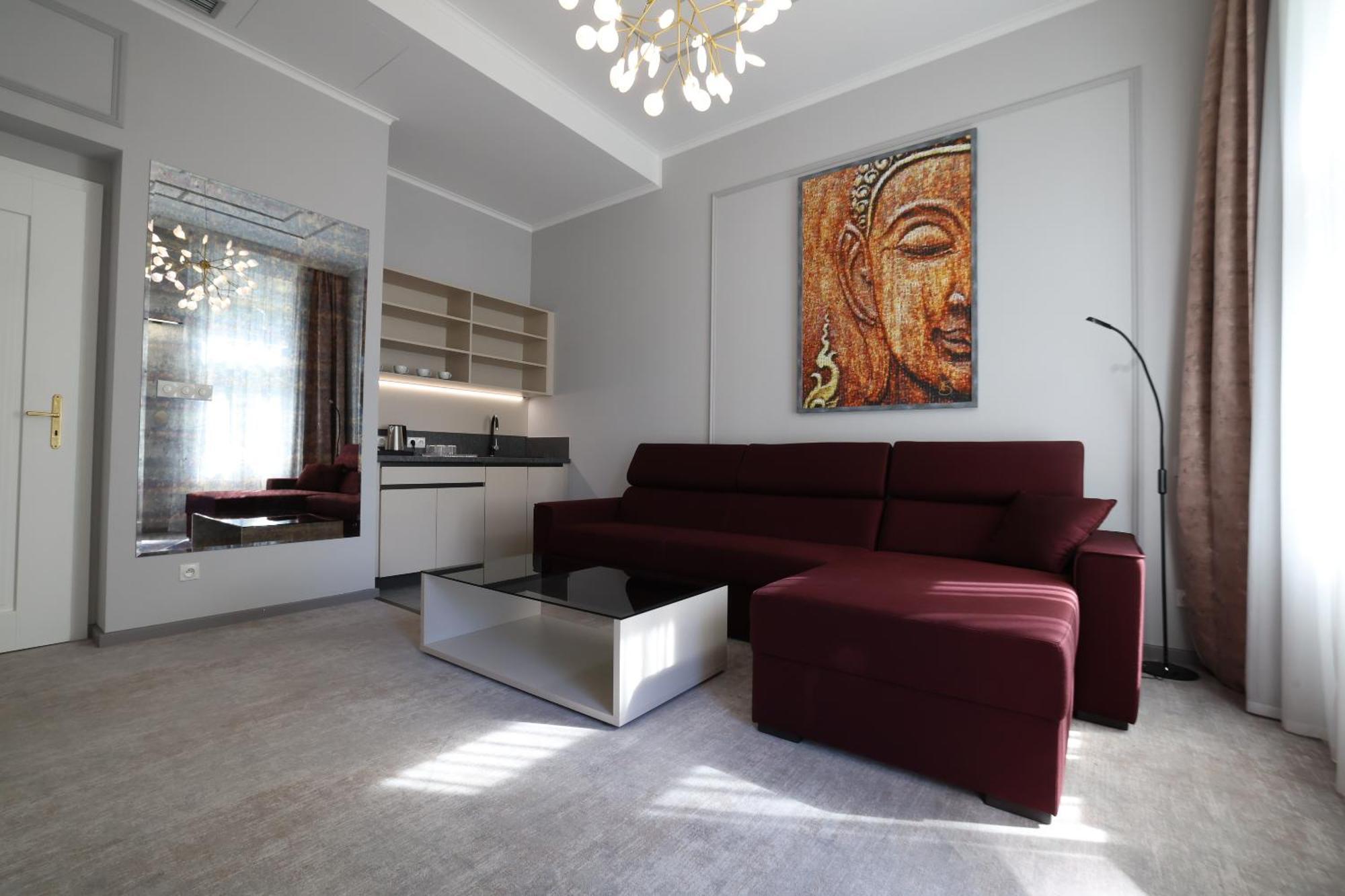 Boutique Hotel Ambiente ****+ Karlovy Vary Esterno foto