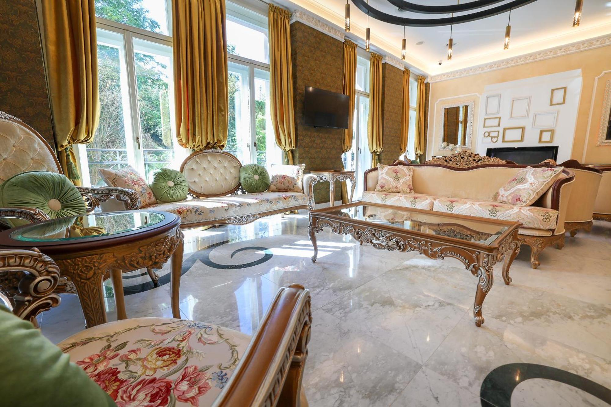Boutique Hotel Ambiente ****+ Karlovy Vary Esterno foto