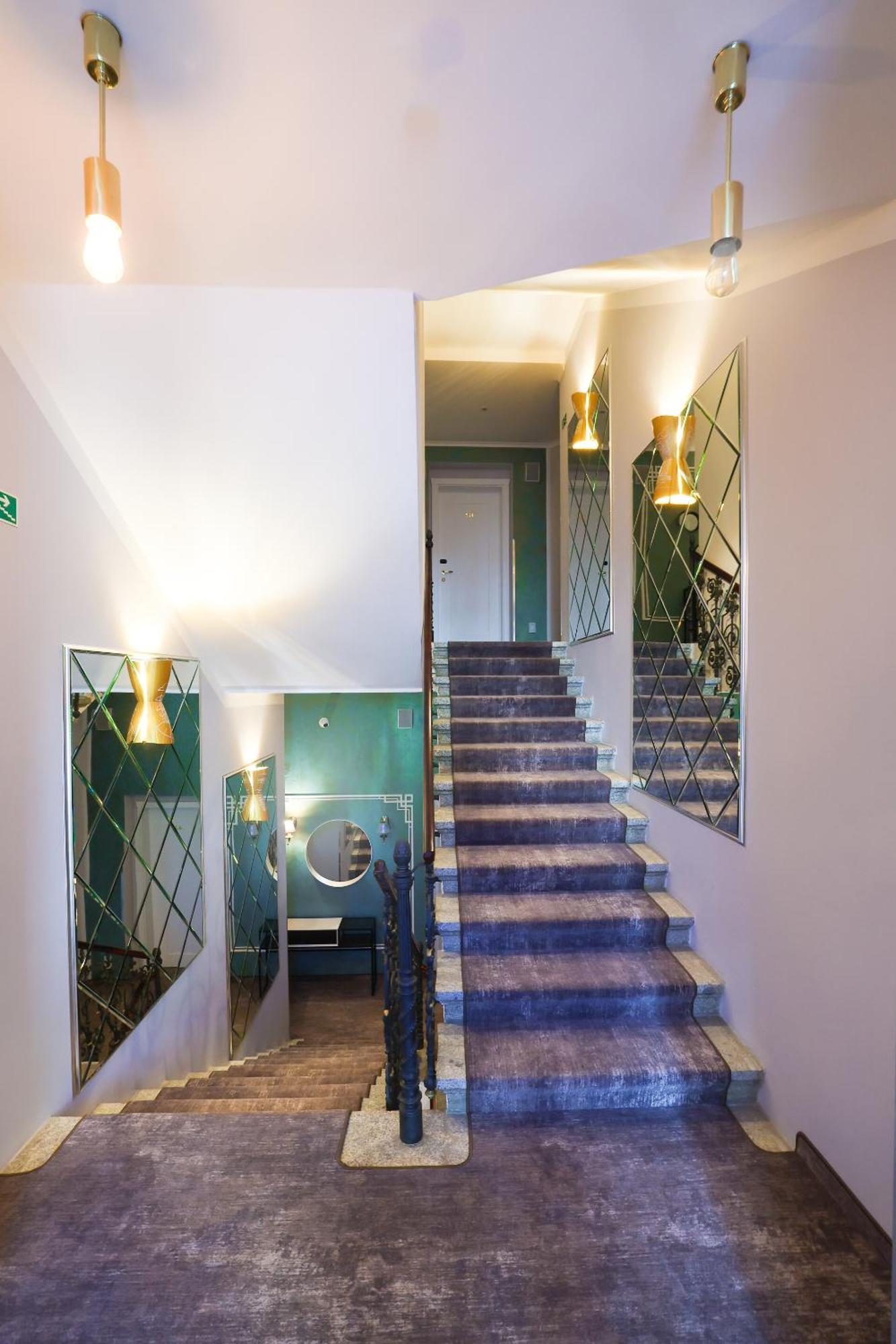 Boutique Hotel Ambiente ****+ Karlovy Vary Esterno foto