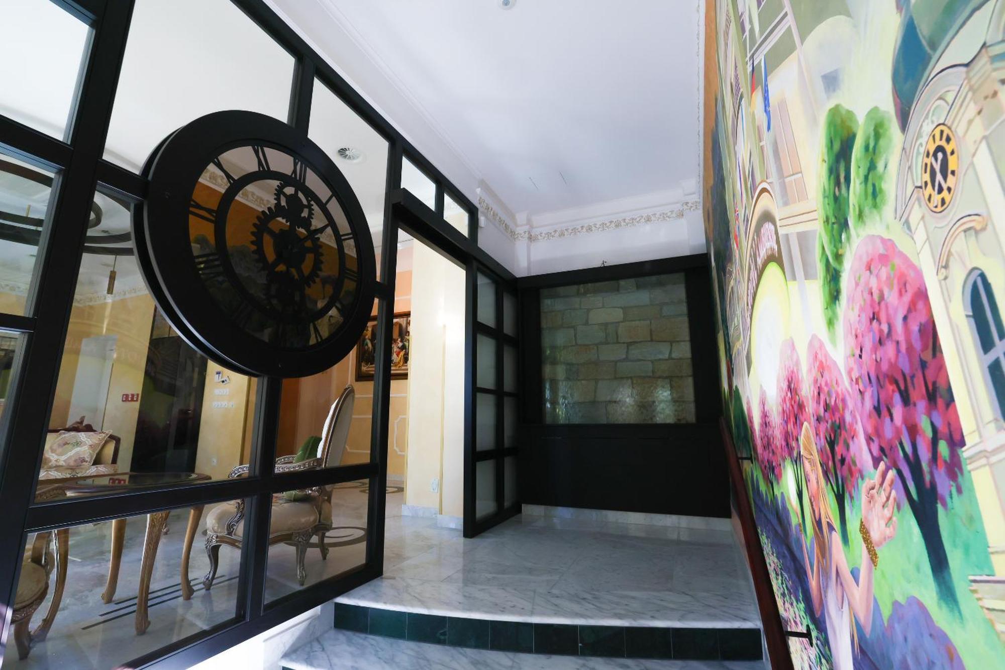 Boutique Hotel Ambiente ****+ Karlovy Vary Esterno foto