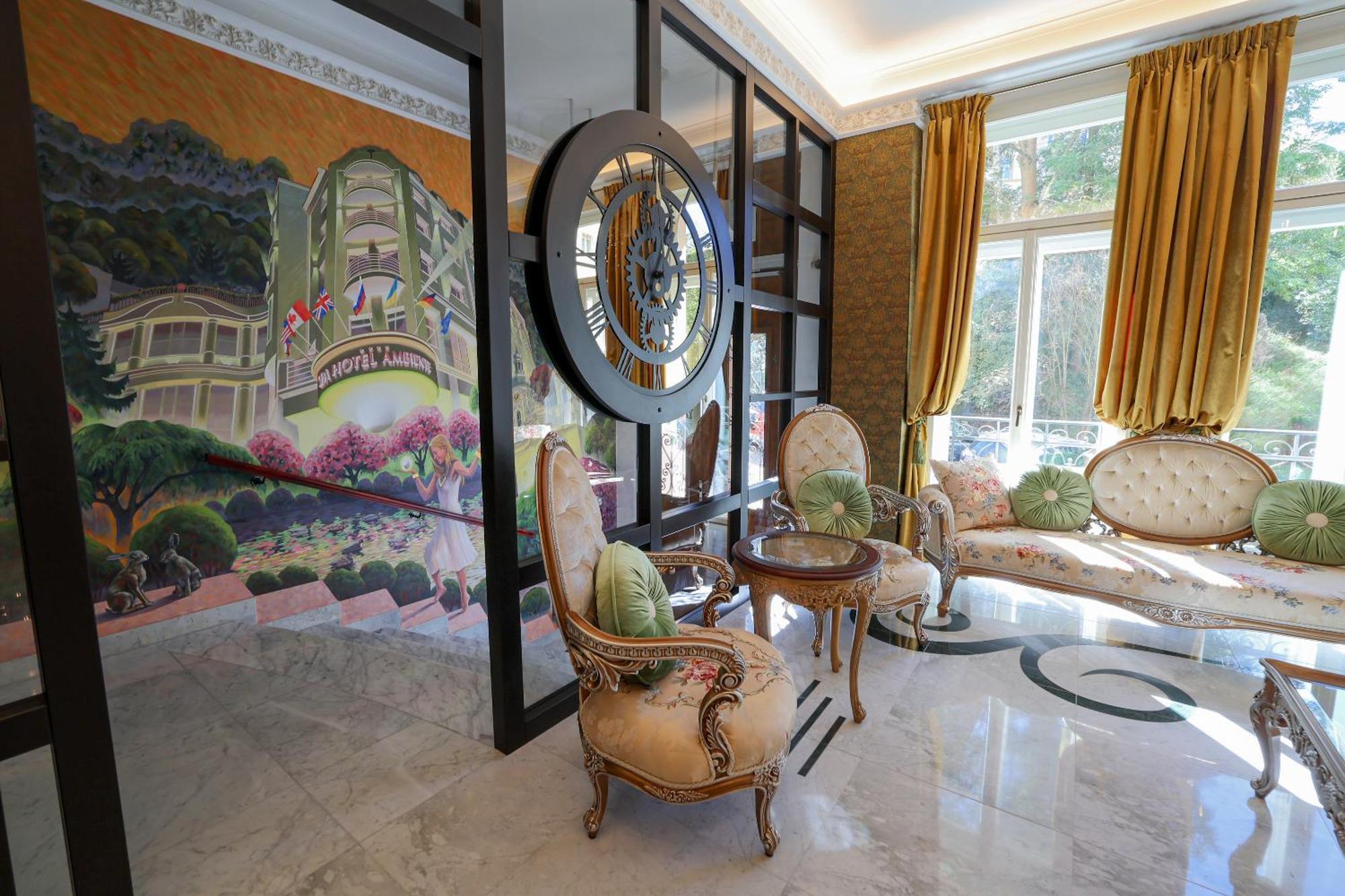 Boutique Hotel Ambiente ****+ Karlovy Vary Esterno foto